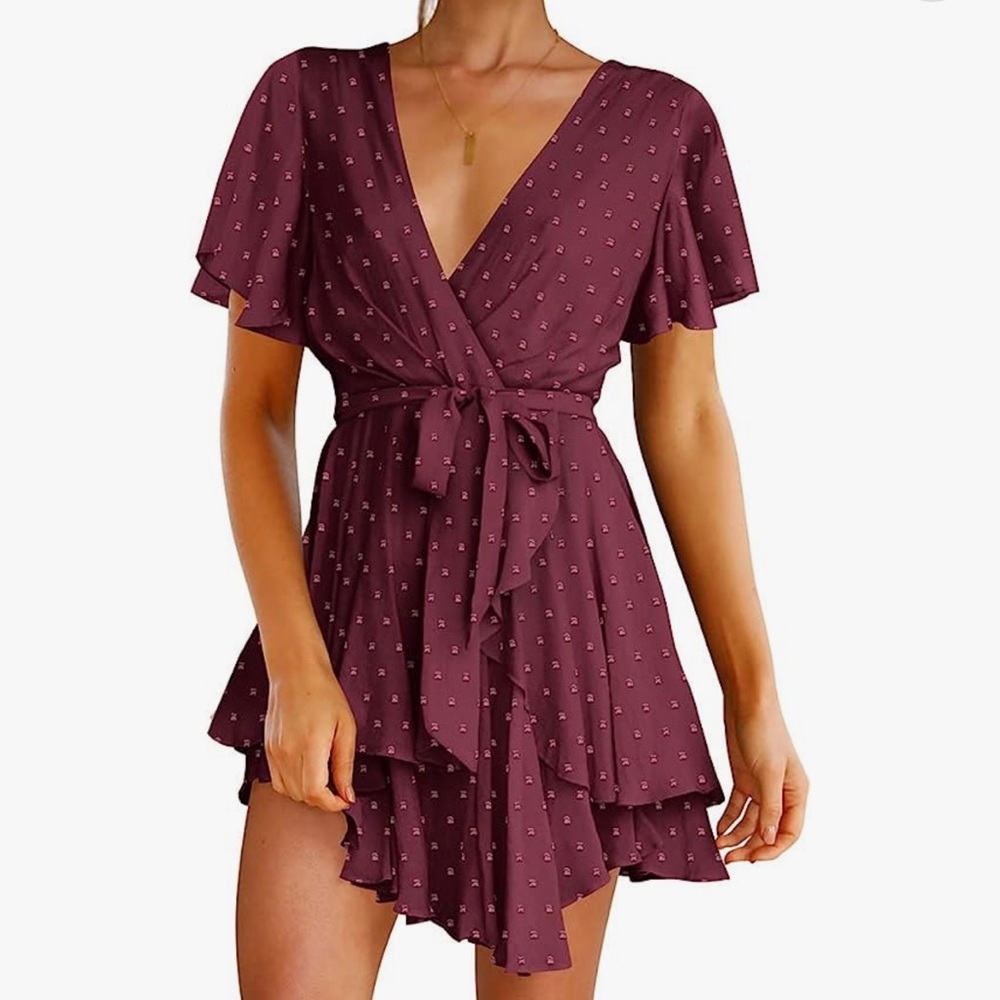 ☀️☀️Women’s Burgundy Dress size 2XL☀️☀️